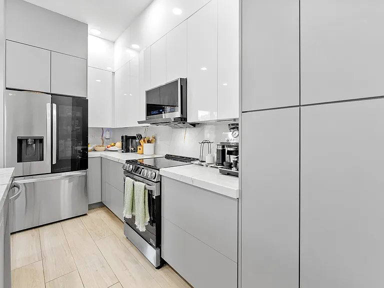 3701 W Leila Ave — Photo 23