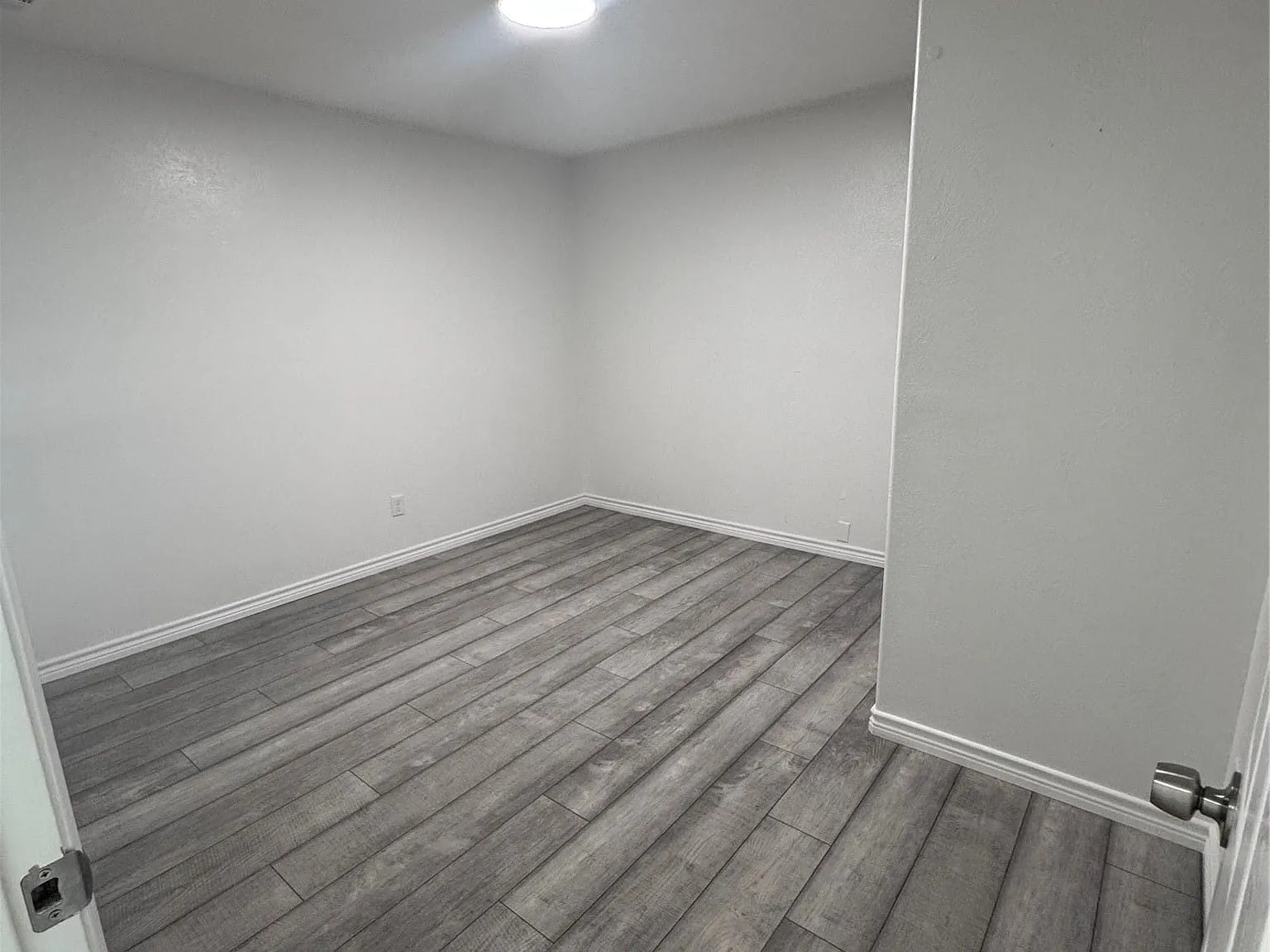 1 bed, 1.0 bath, 680 sqft, $1,200 — Photo 3