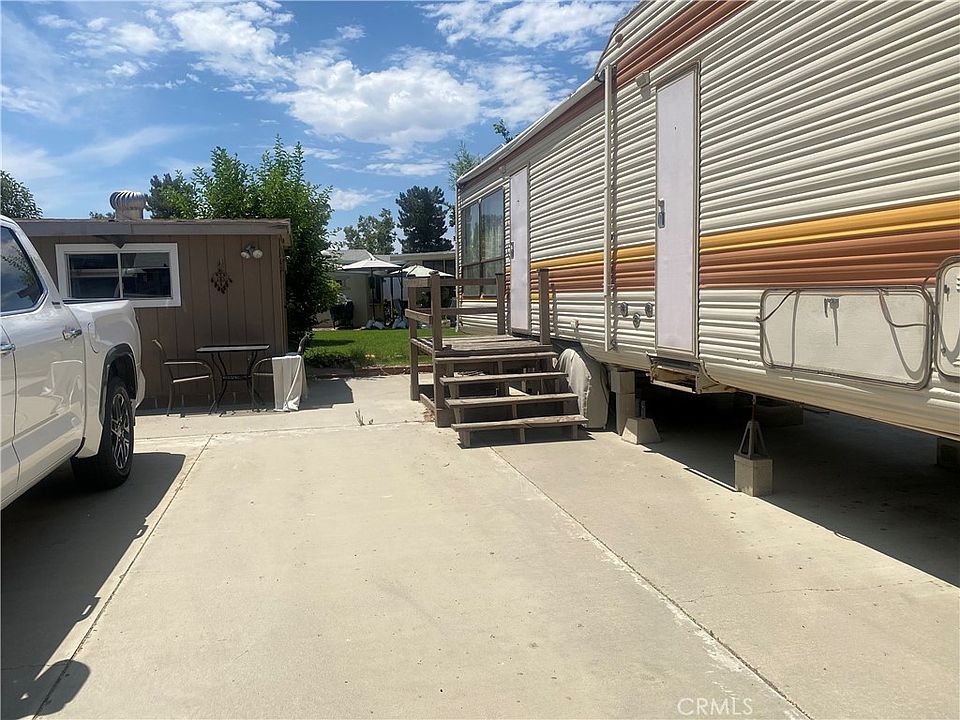 1st image of 910 Deerwood Dr #45