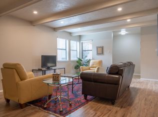 781 Tramway Pl NE APT B, Albuquerque, NM 87122