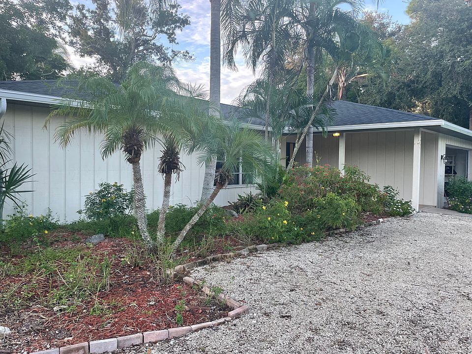 1st image of 2866 E Rainbow Cir
