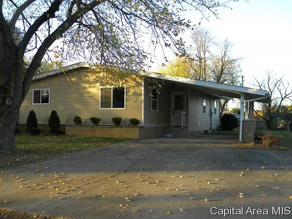 1424 Passavant Dr photo 1