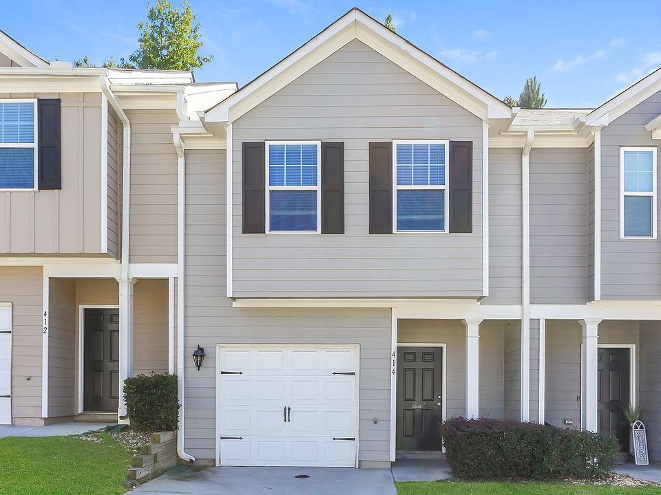 1st image of 414 Highwood Ln