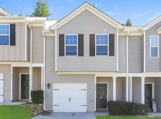 414 Highwood Ln, East Pt, GA 30344