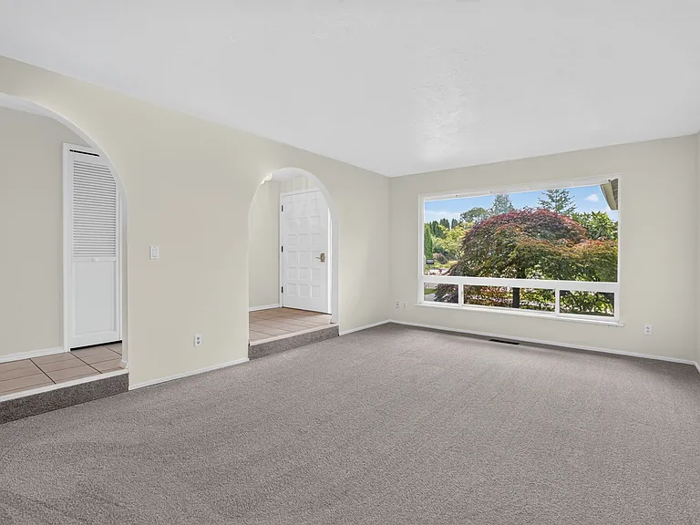 3470 NW Park View Dr — Photo 3