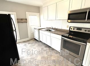 355 S Main St APT 3, Manheim, PA 17545