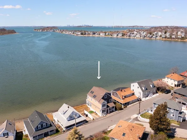 87 Bay St, Hull, MA 02045