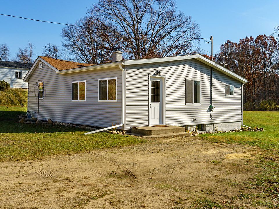 1st image of 1268 Golden Ave