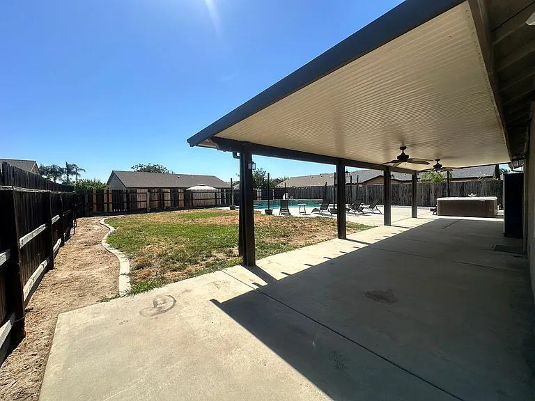 1253 Monterey Ave — Photo 7