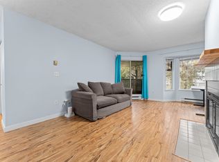 7571 Moffatt Rd #220, Richmond, BC V6Y 3N1