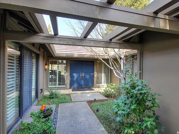 3rd image of 11663 Melones Cir