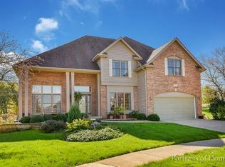 4 Helens Way Ct, Naperville, IL 60565