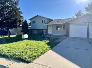 1014 Xenophon St, Golden, CO 80401