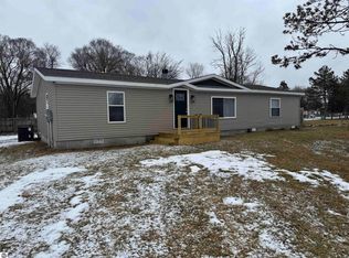5281 Jonathon Ln, Mount Pleasant, MI 48858
