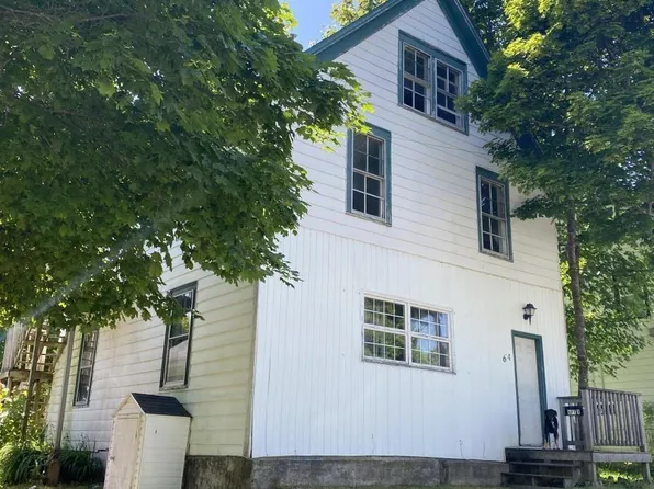 64 Archibald Ave, North Sydney, NS B2A 2X1