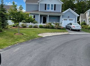 14 Whispering Sands Ln, Mashpee, MA 02649