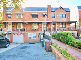 1190 Neill Ave #1, Bronx, NY 10461