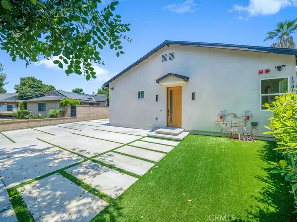17417 Keswick St, Northridge, CA 91325