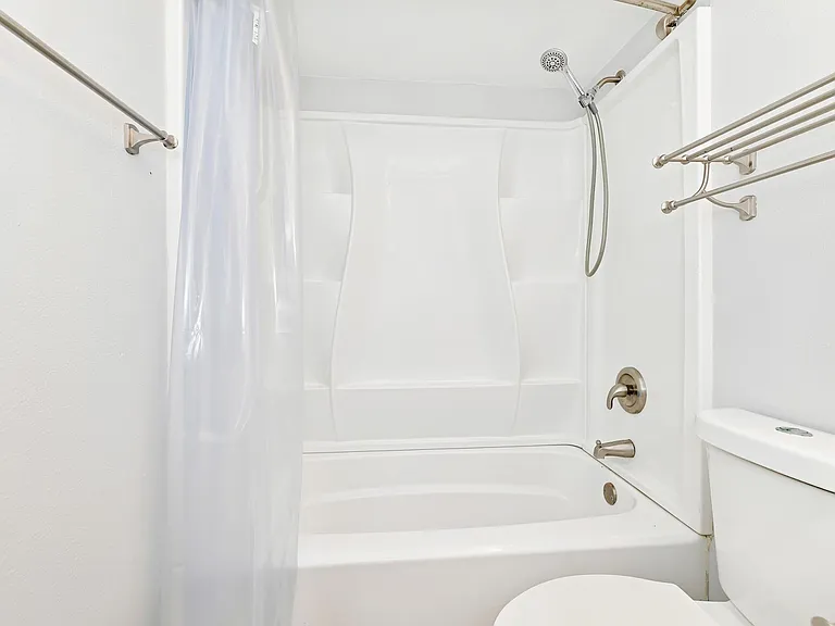 2300 Barbados Dr — Photo 22