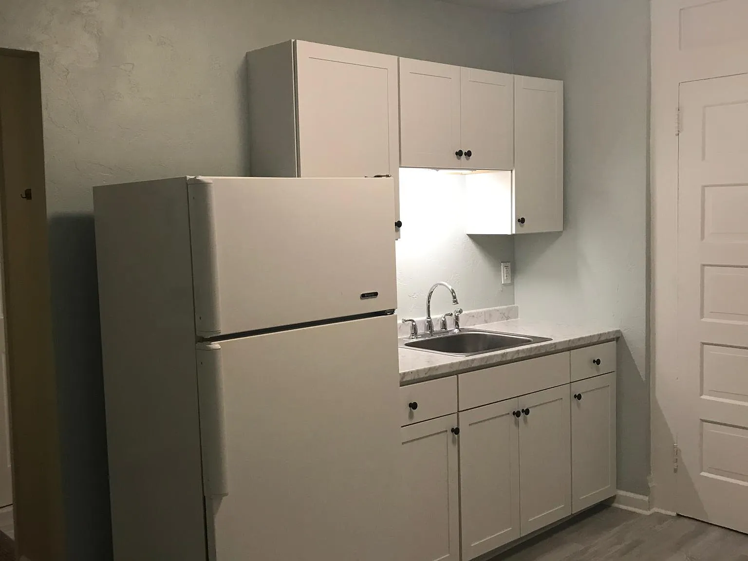 1 bed, 800 sqft, $825 — Photo 2