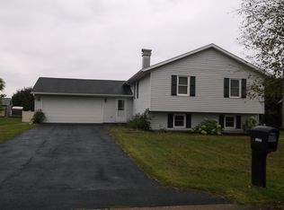 8004 Winfield Cir, Rome, NY 13440