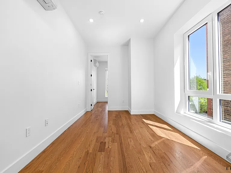 1640 Nostrand Ave #8 — Photo 5
