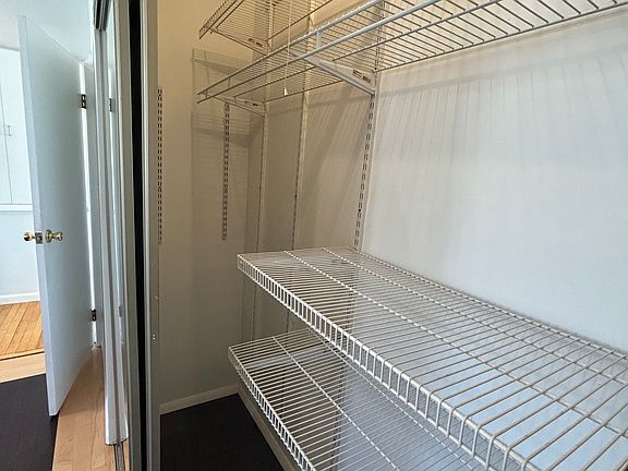 5th image of 1017 N 4th St Floor 2
