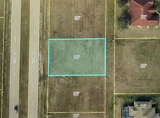 1415 Nelson Rd N, Cape Coral, FL 33993