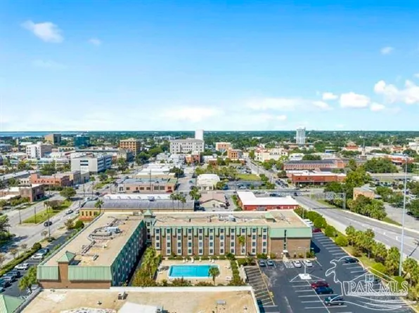 224 E Garden St APT 402, Pensacola, FL 32502