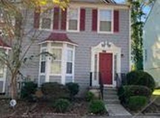 908 Vintage Pointe Dr, Lawrenceville, GA 30044