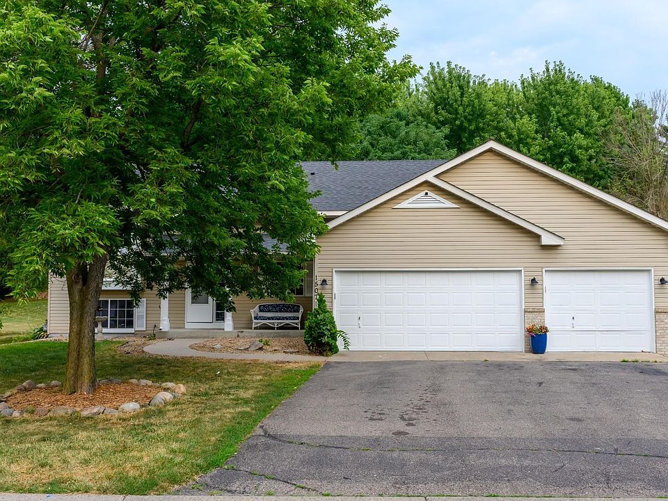 1st image of 15071 Appaloosa Trl NE