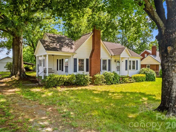 167 Rinehardt Rd, Mooresville, NC 28115