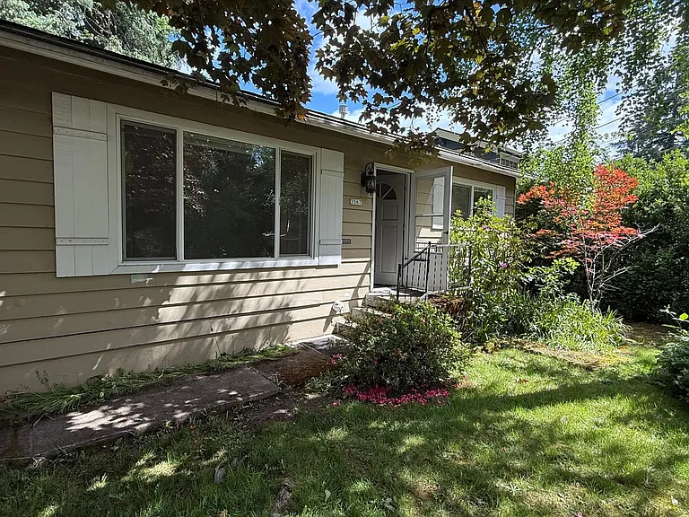 3567 SW Hume St — Photo 1