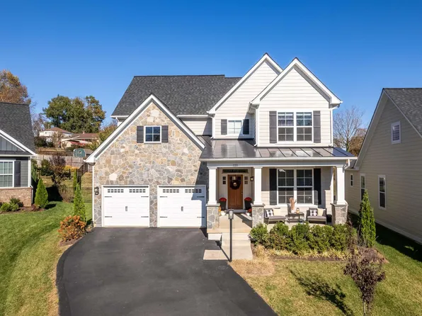 120 Paynes Mill Rd, Charlottesville, VA 22902