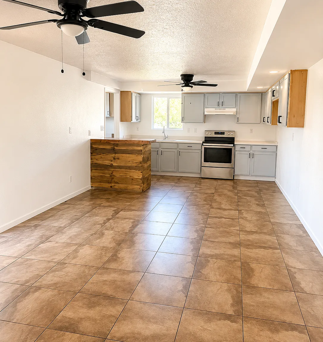 4 bed, 1598 sqft, $2,400 — Photo 3