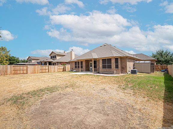 5th image of 613 OAKMONT WAY