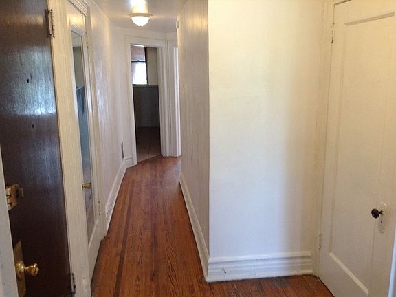 5th image of 4121 W Washington Blvd #3