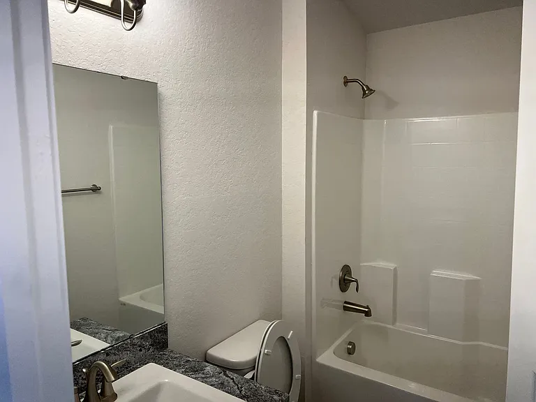 132 Bergamot Loop — Photo 17
