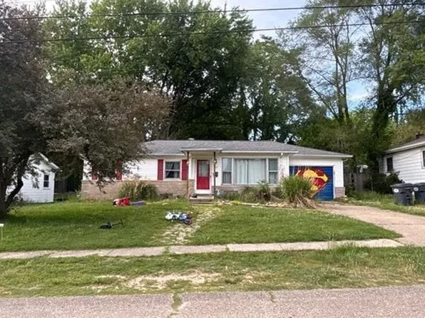 117 Paras Hill Dr, Hartford, MI 49057