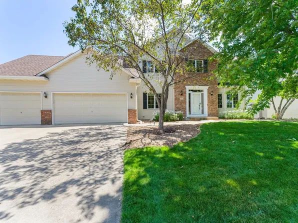 4824 Weston Hills Dr, Eagan, MN 55123