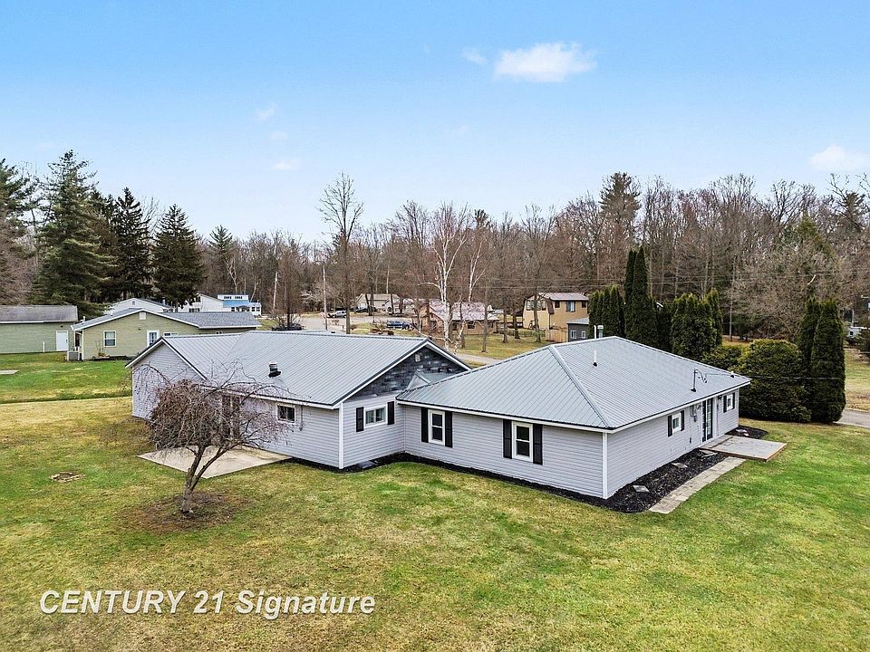 1st image of 474 W Taylor Dr