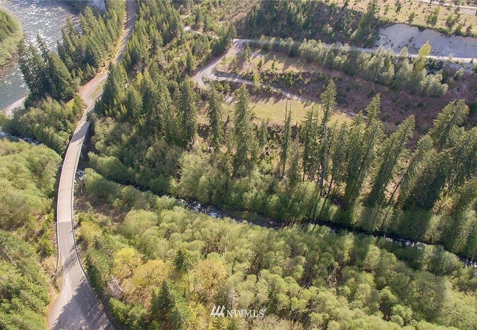 2nd image of 2 Loowit Lane