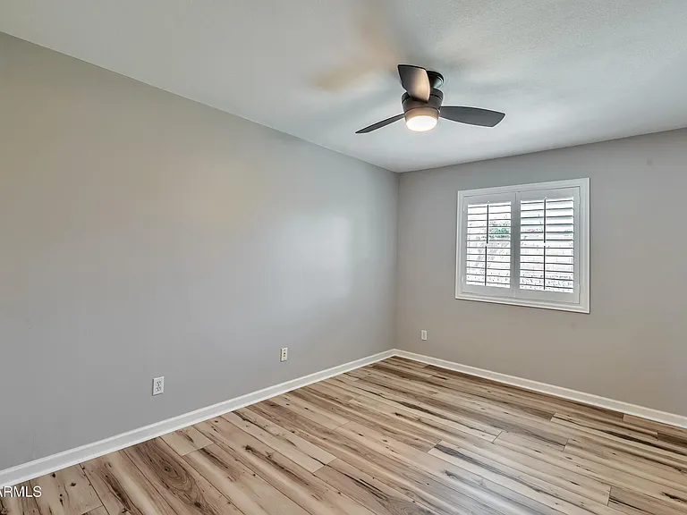 6502 E Grandview Dr — Photo 11