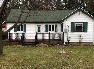 4695 Cools Dr, Geneva, NY 14456