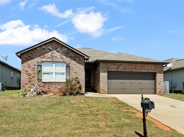 334 Old Bridge Rd, Tuscaloosa, AL 35405