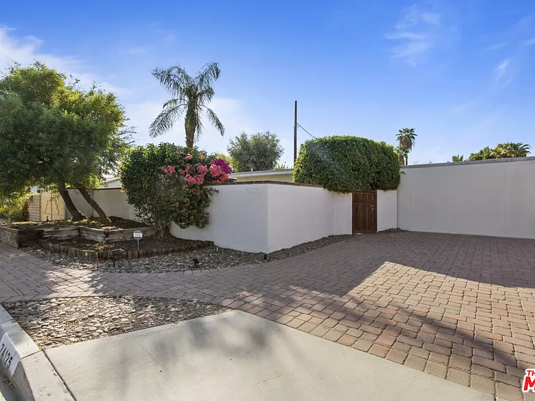 74125 San Marino Way — Photo 26