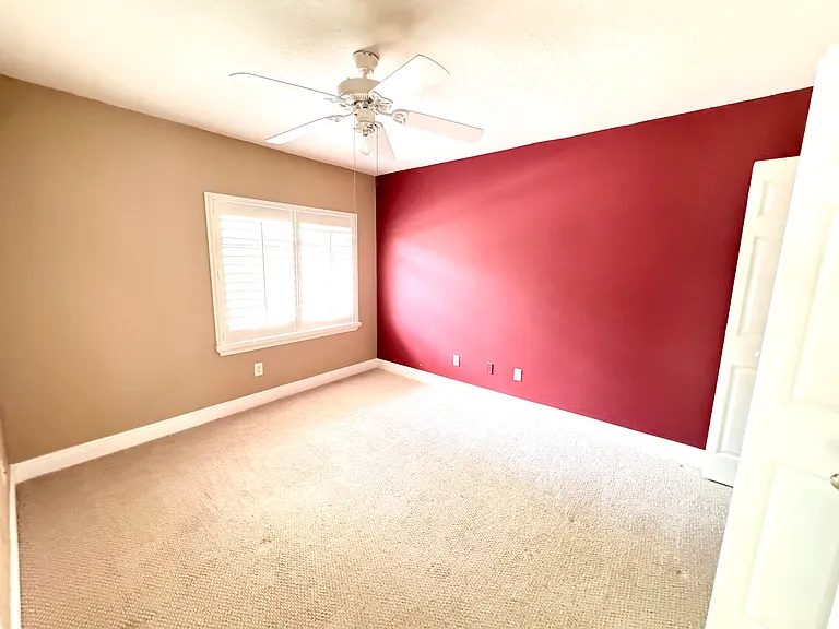544 Pickfair Ter — Photo 22