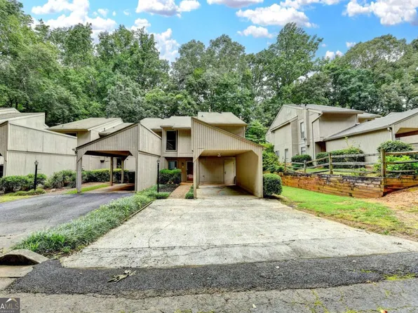 6221 Willow Run Rd, Peachtree Corners, GA 30092