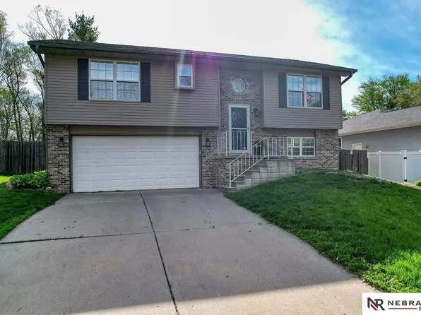 15350 D Street Cir, Roca, NE 68430