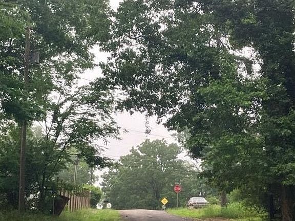 5th image of 1016 Penfield Dr